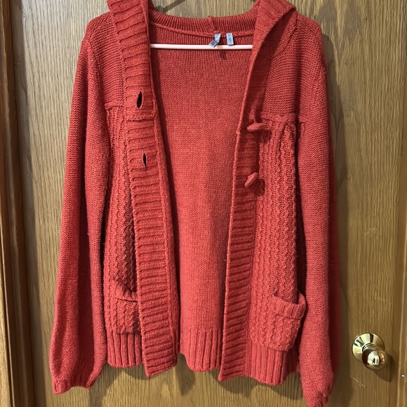 2 button cardigan type sweater by Caslon Nordstroms - Picture 5 of 7